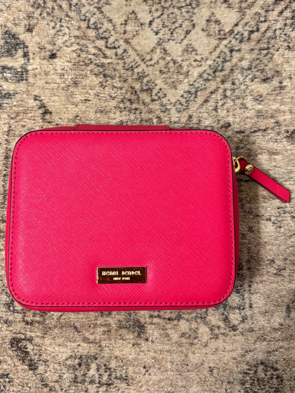 Henri Bendel Hot Pink Jewelry Travel Case